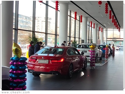 全球汽車產業遇寒，中國產業鏈韌性彰顯 奔馳寶馬歐洲停產，國內產銷照常